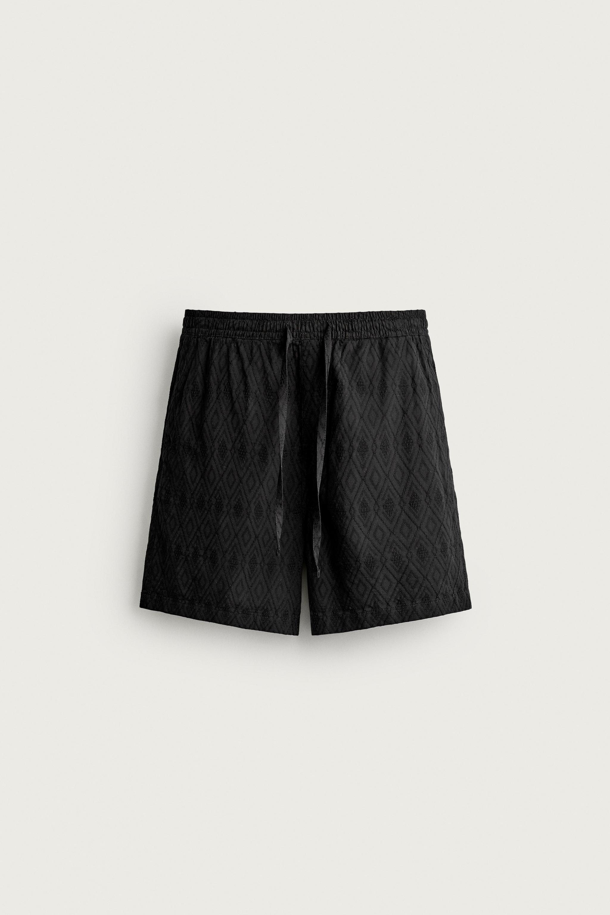 GEOMETRIC JACQUARD REGULAR FIT SHORTS — Black