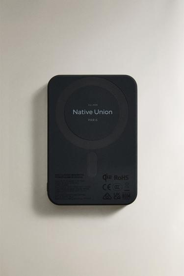 NATIVE UNION PORTABLE BATTERY - Green by Zara - Image 2