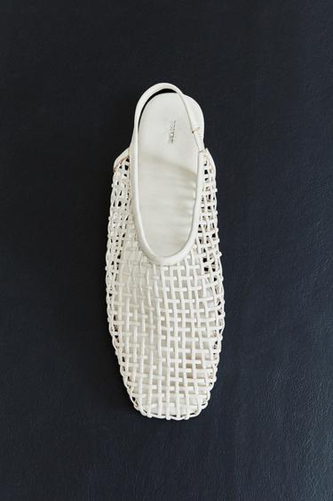 BALLERINES OUVERTES À L’ARRIÈRE CUIR TRESSÉ - Blanc écru de Zara - Image 6