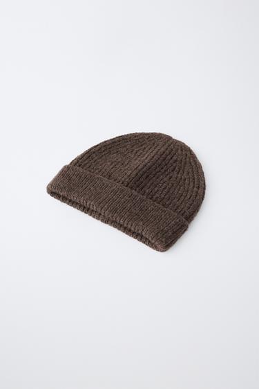 KNIT BEANIE — Brown 2