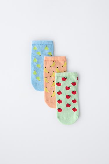 LOT DE TROIS PAIRES DE SOCQUETTES COURTES FRUITS - Multicolore de Zara - Image 3