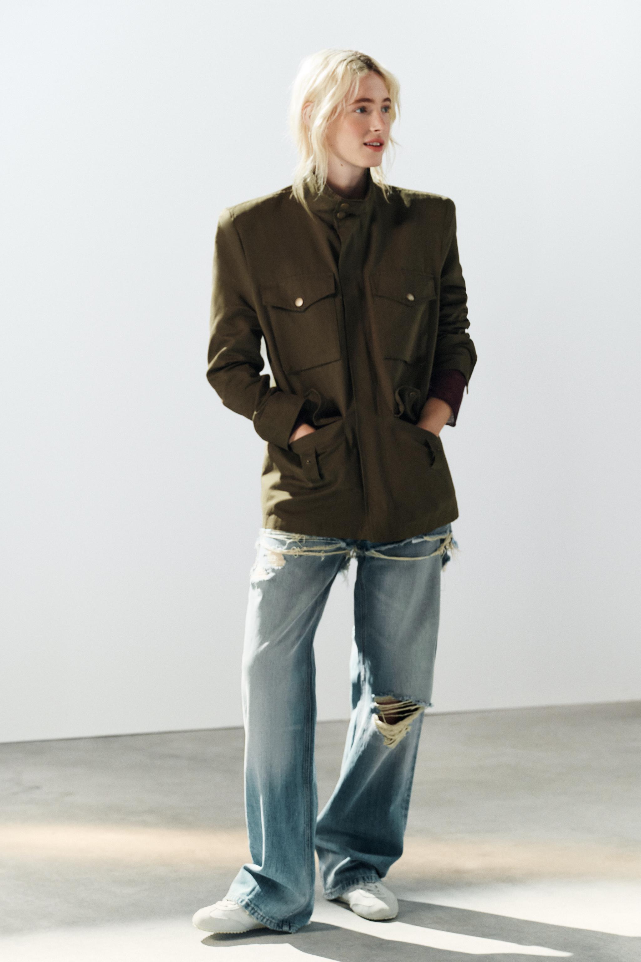 VESTE À ÉPAULETTES ET POCHES