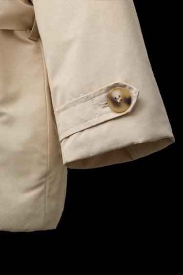 TRENCH ACOLCHADA CINTURÓN - Beige de Zara