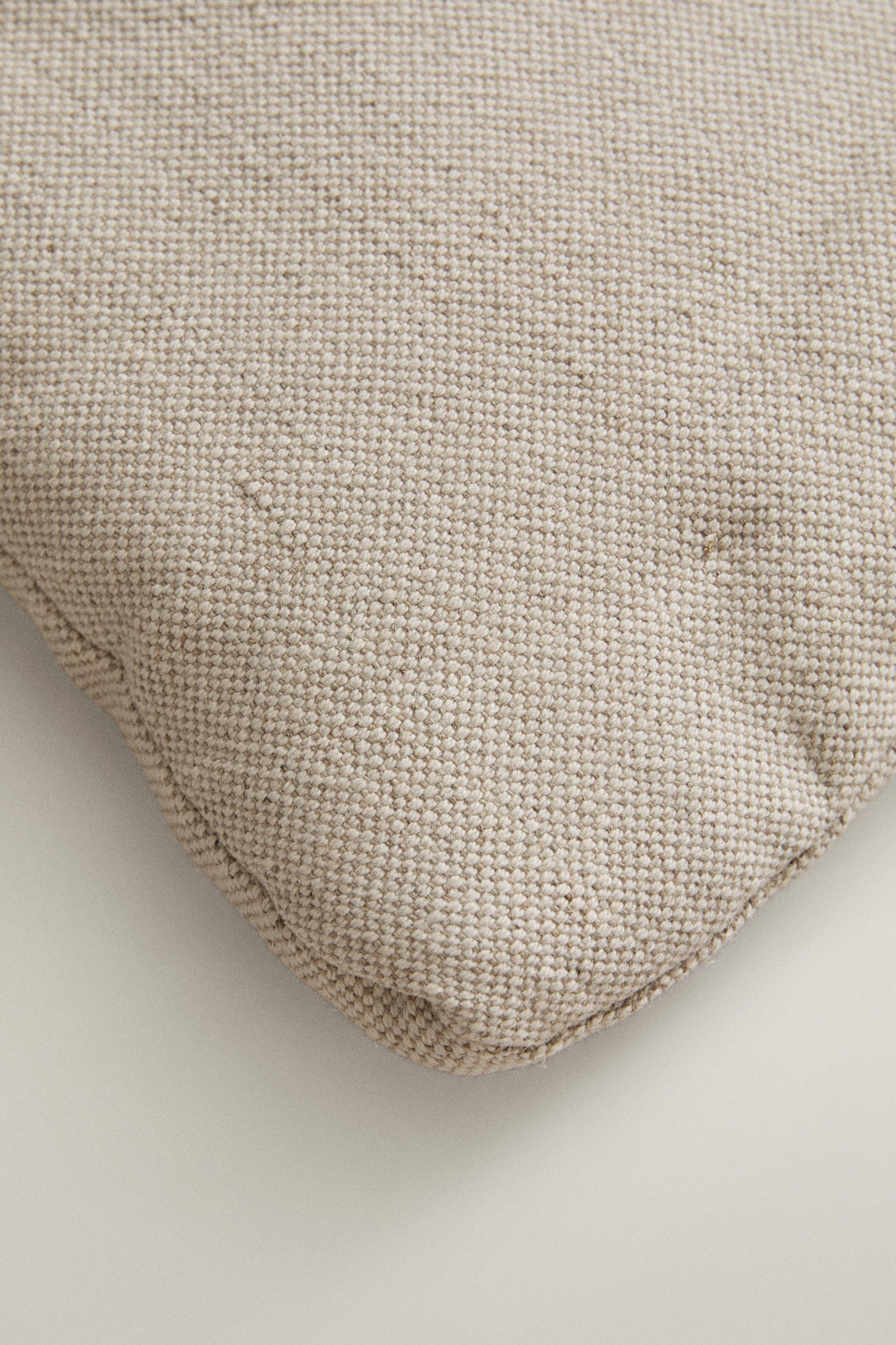 COUSSIN ALLONGÉ LIN