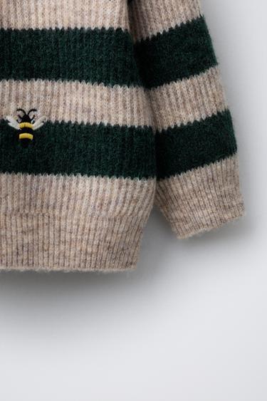 PULL EN MAILLE À RAYURES BRODERIES FORÊT - Beige clair de Zara - Image 3