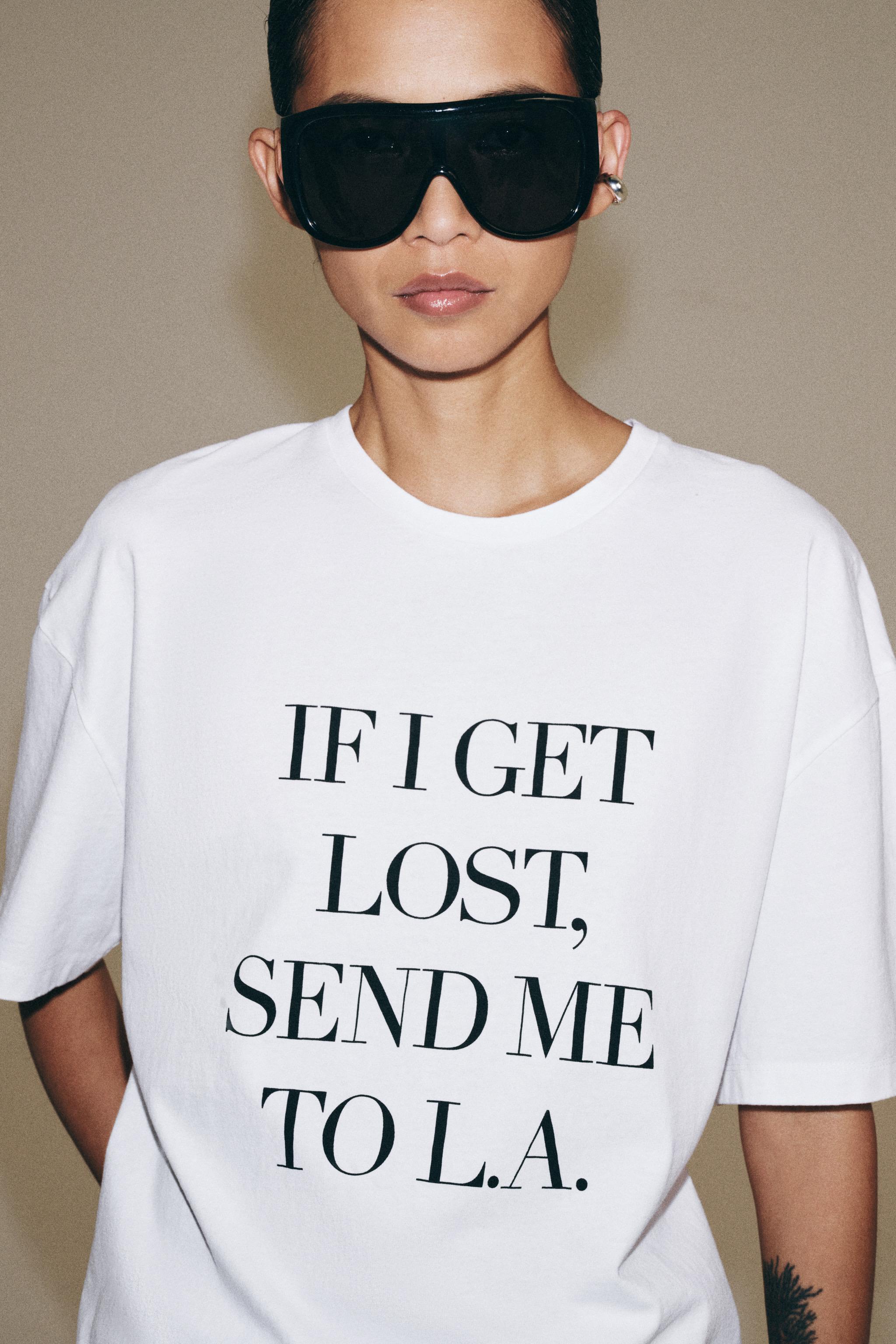SHORT SLEEVE TEXT T-SHIRT