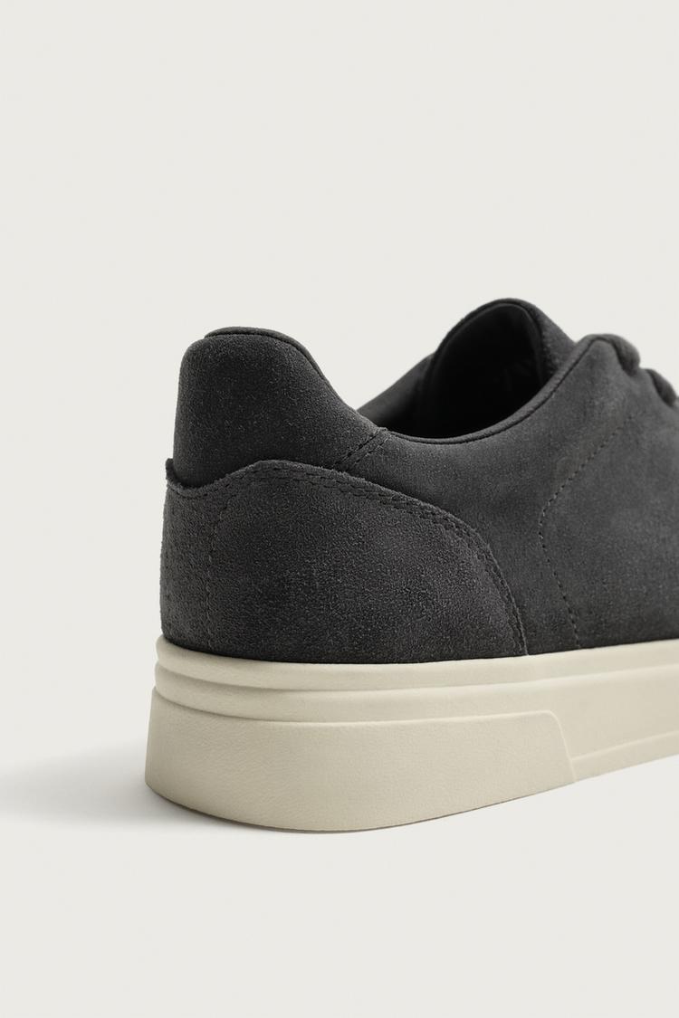 TENIS DE CUERO 6