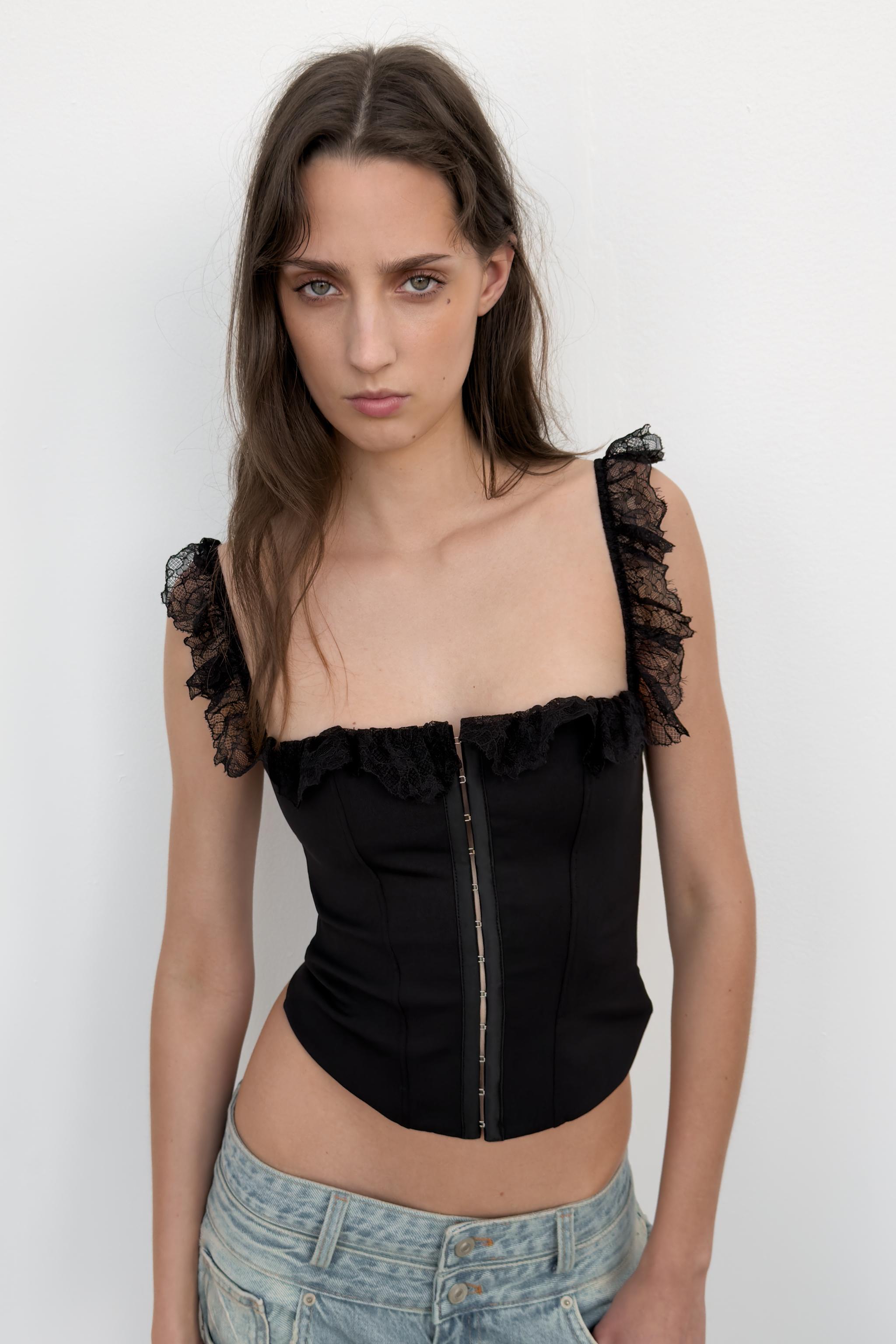 LACE CORSET TOP