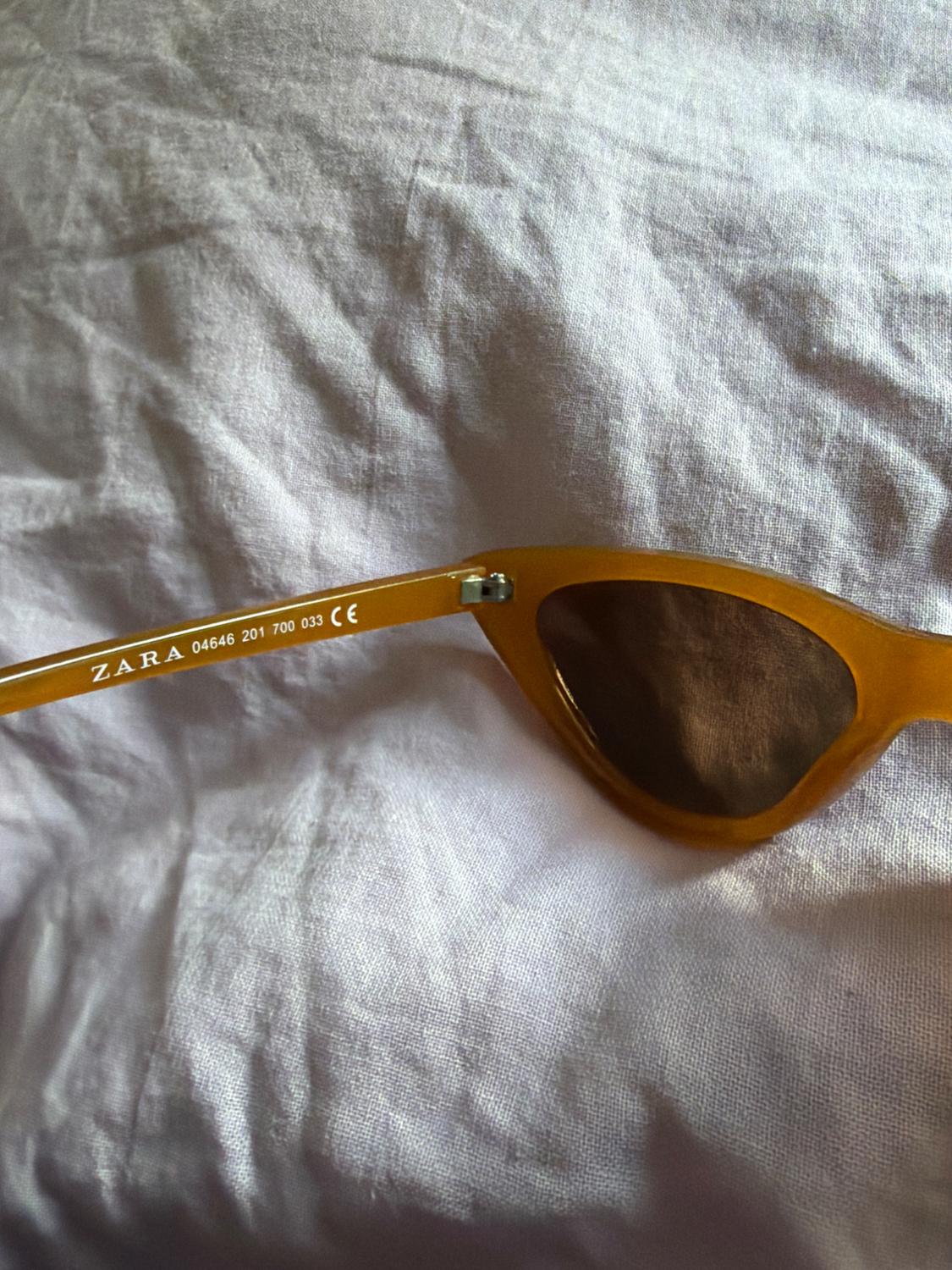 SONNENBRILLE - Image 3