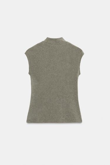 TOP DOUX À COL MONTANT - Vert olive de Zara - Image 7