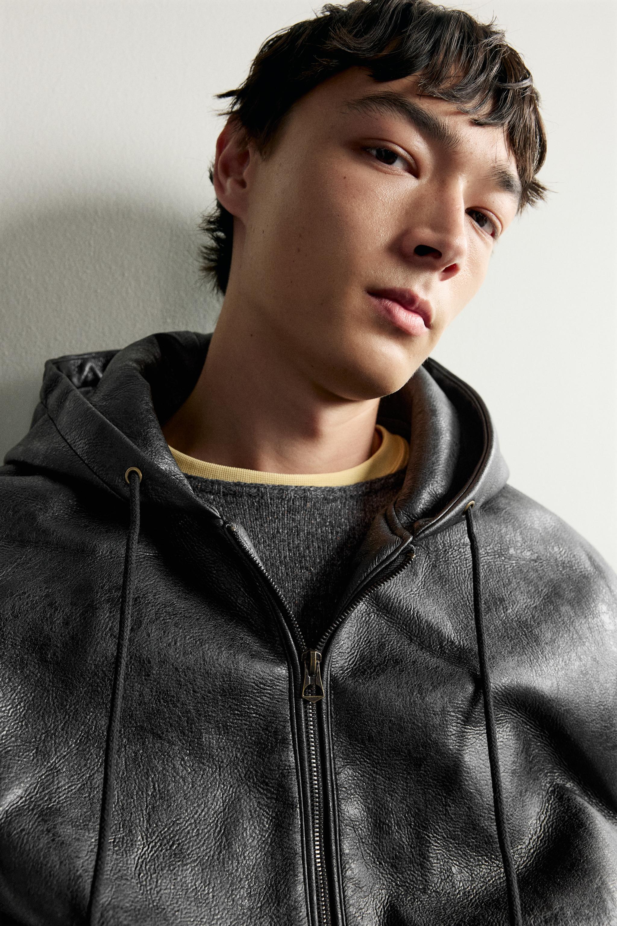 フード フェイクレザー ボンバージャケット - ブラック | ZARA Japan