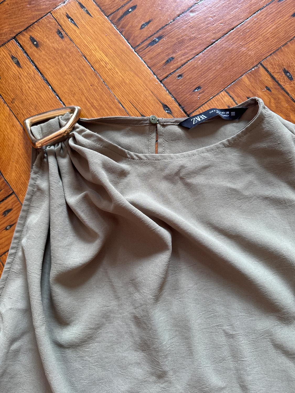 FLOWY BUCKLE TOP - Image 3