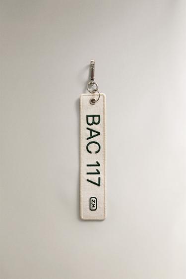 BAC 117 RUE DU BAC CANVAS KEY RING - Ecru by Zara - Image 0