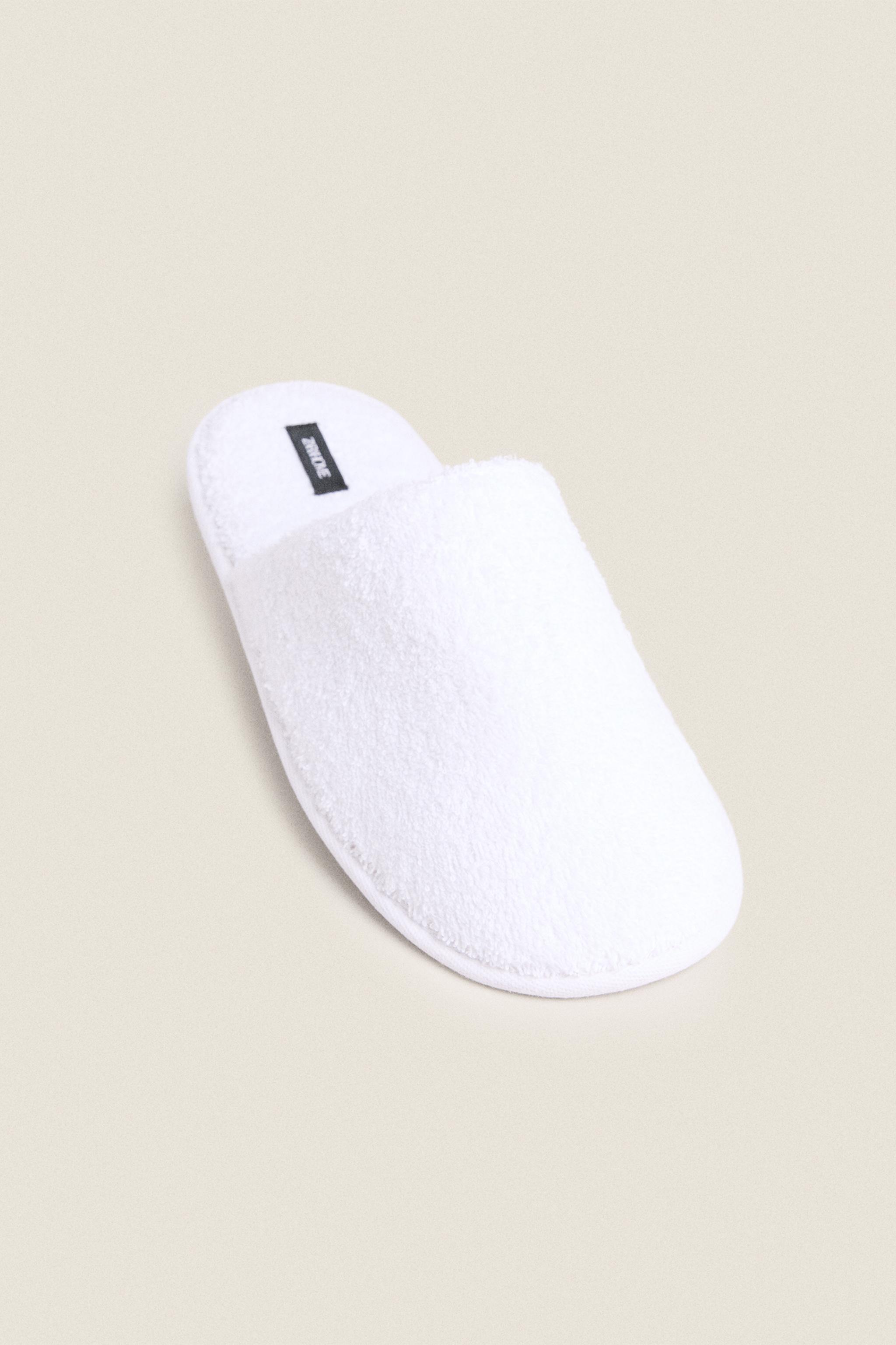TERRY BATHROOM SLIPPERS