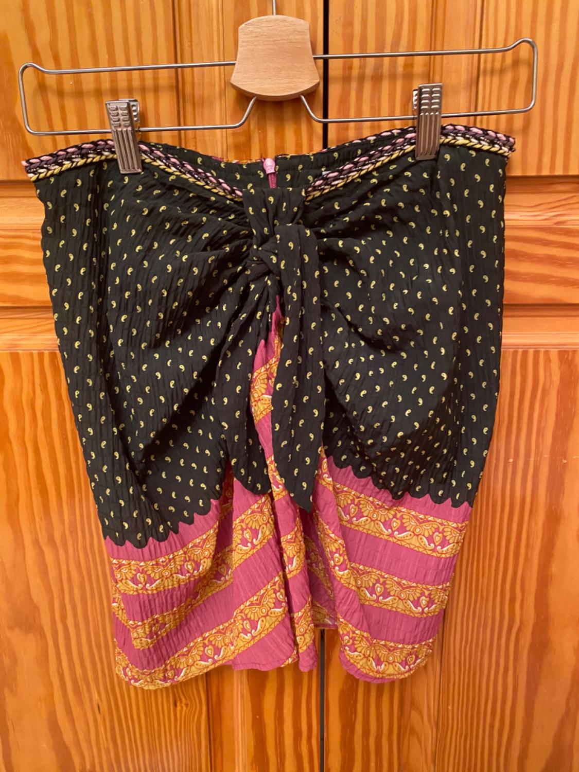 PRINTED MINI SKIRT