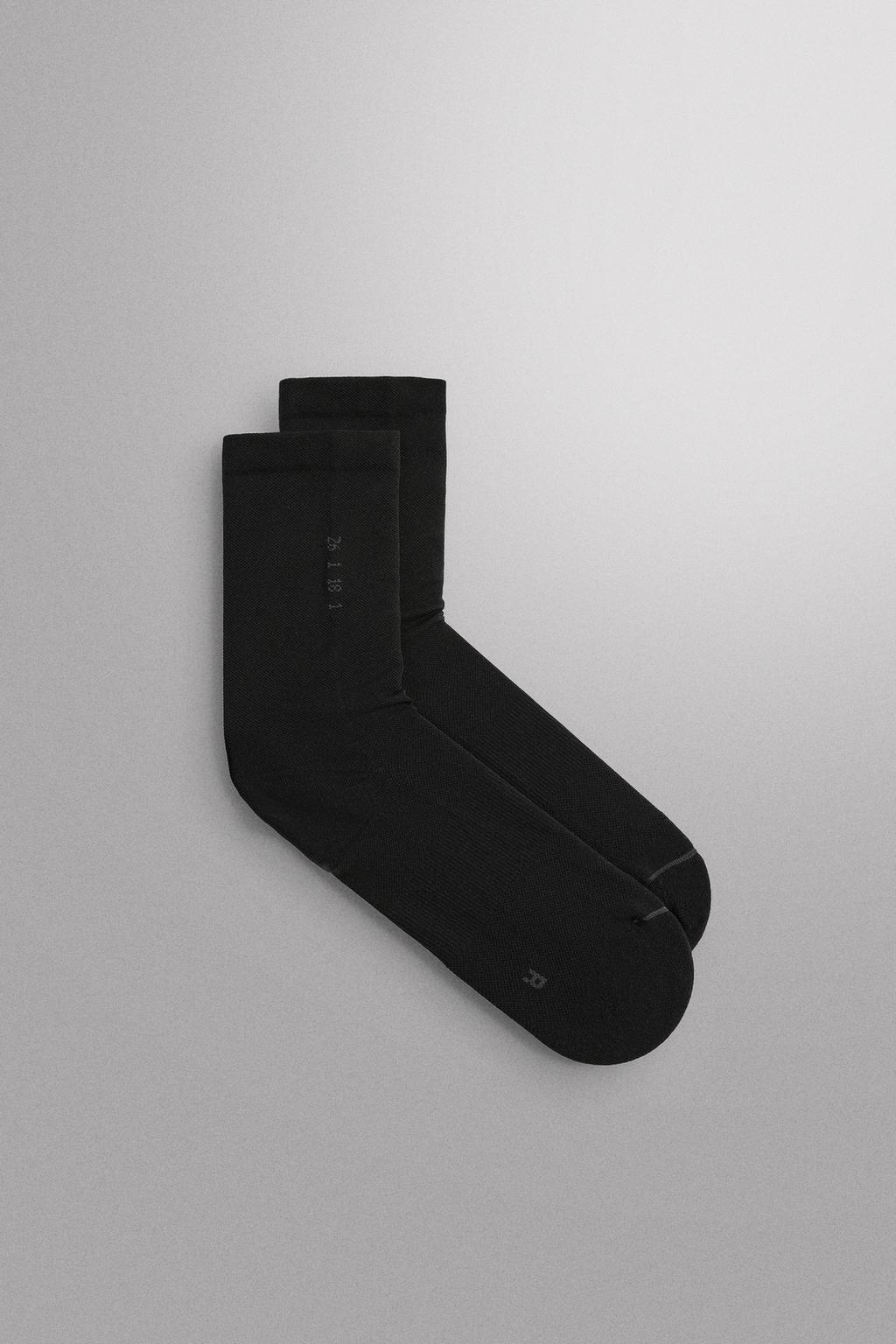 2-PACK OF TECHNICAL TRAINING SOCKS