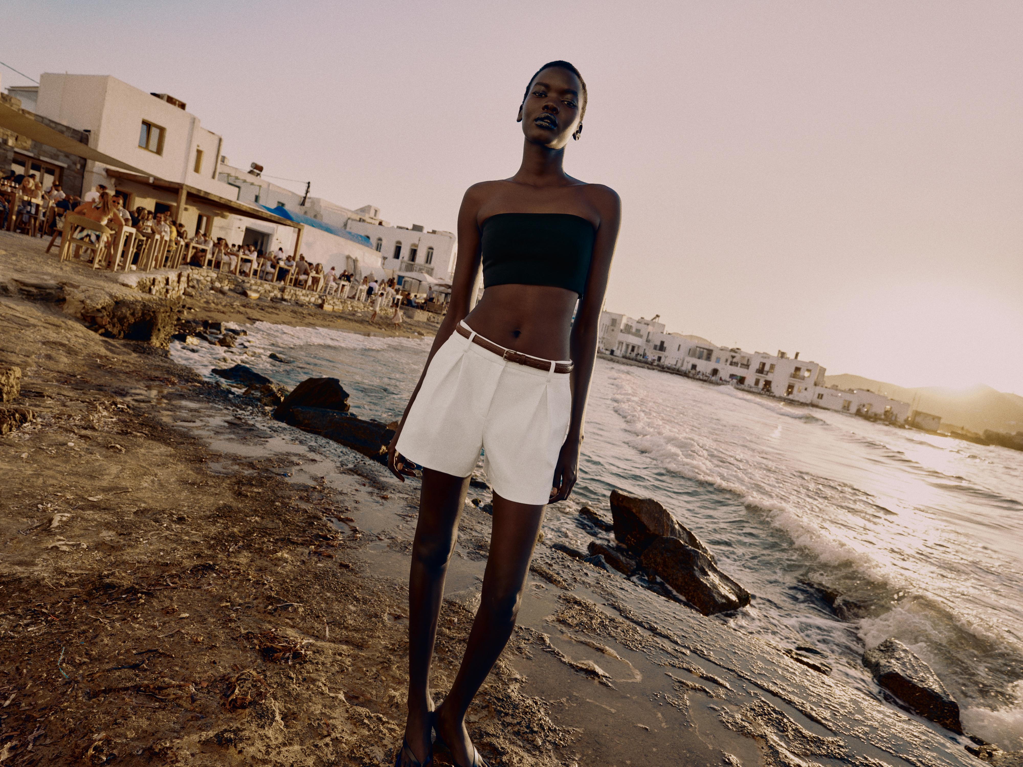 BELTED PLEATED SHORTS