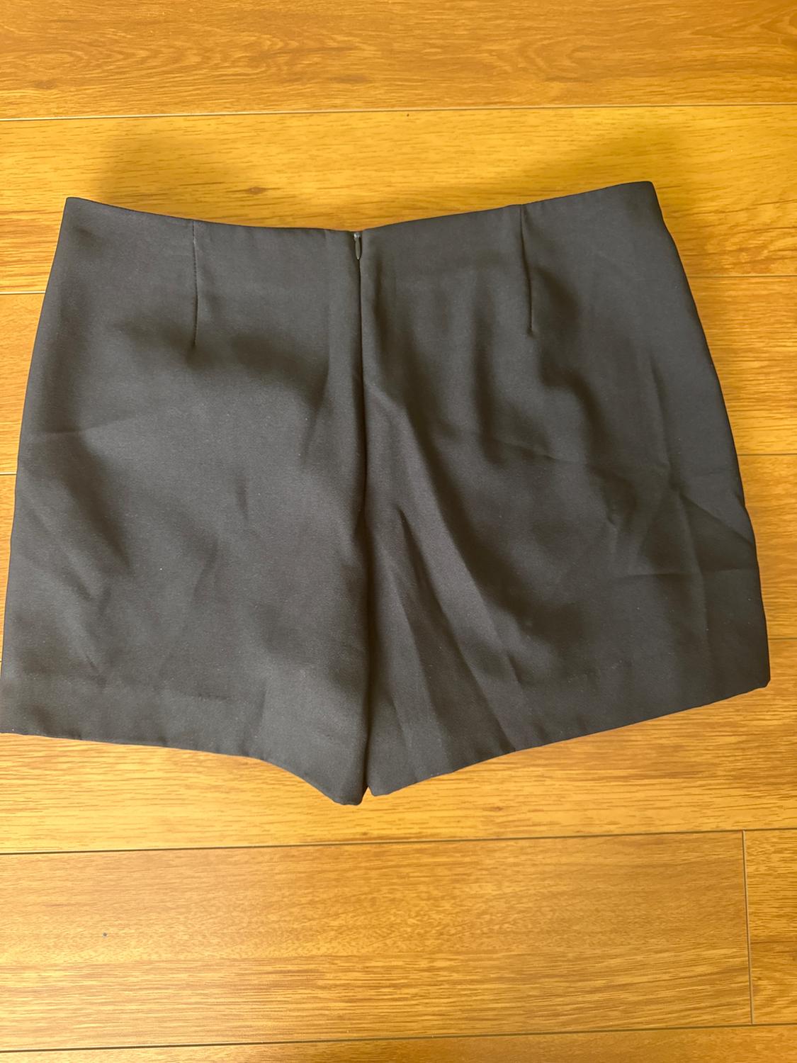 SHORT FRUNCE - Image 3