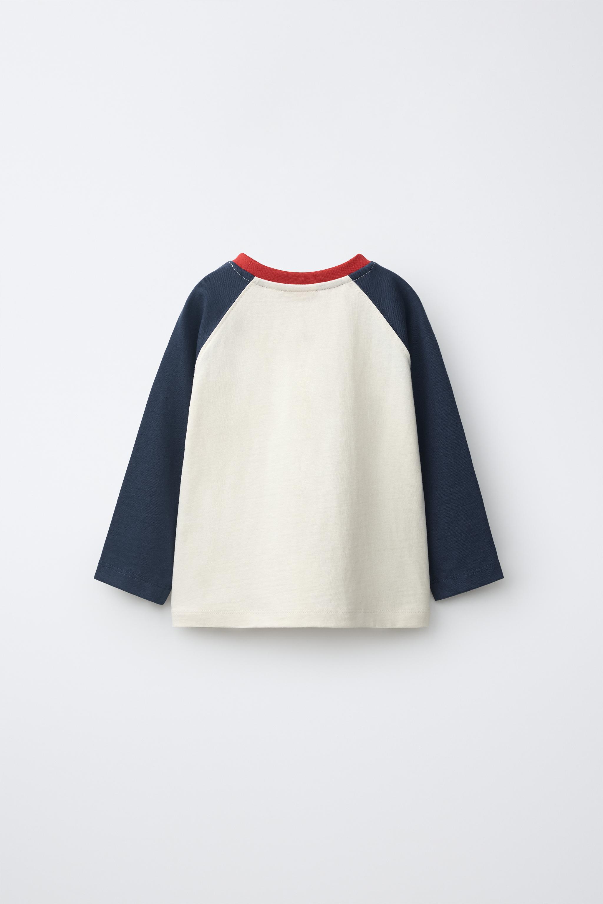 EMBROIDERED TEXT RAGLAN SLEEVE T-SHIRT