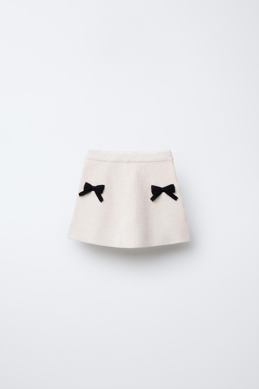 KNIT SKIRT WITH BOWS