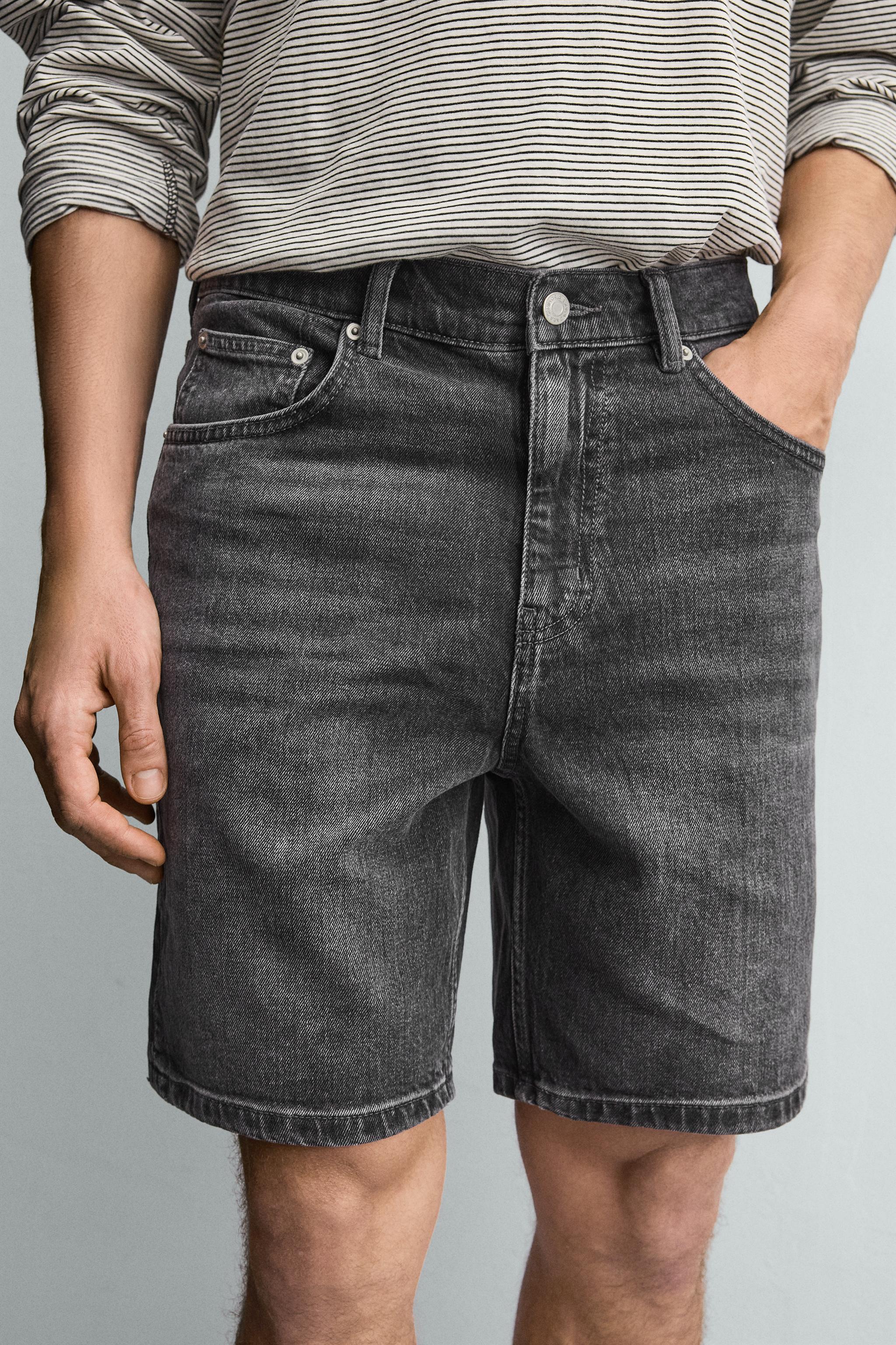 REGULAR FIT DENIM SHORTS