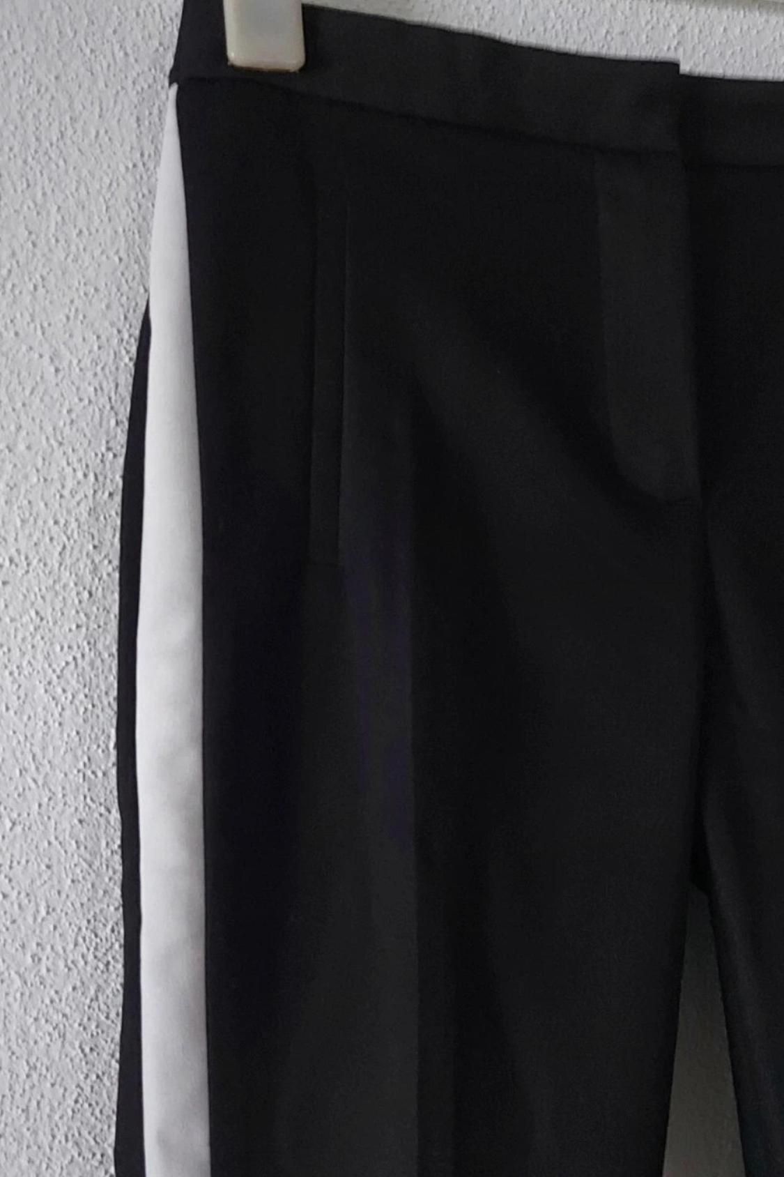 TROUSERS WITH SIDE STRIPE
