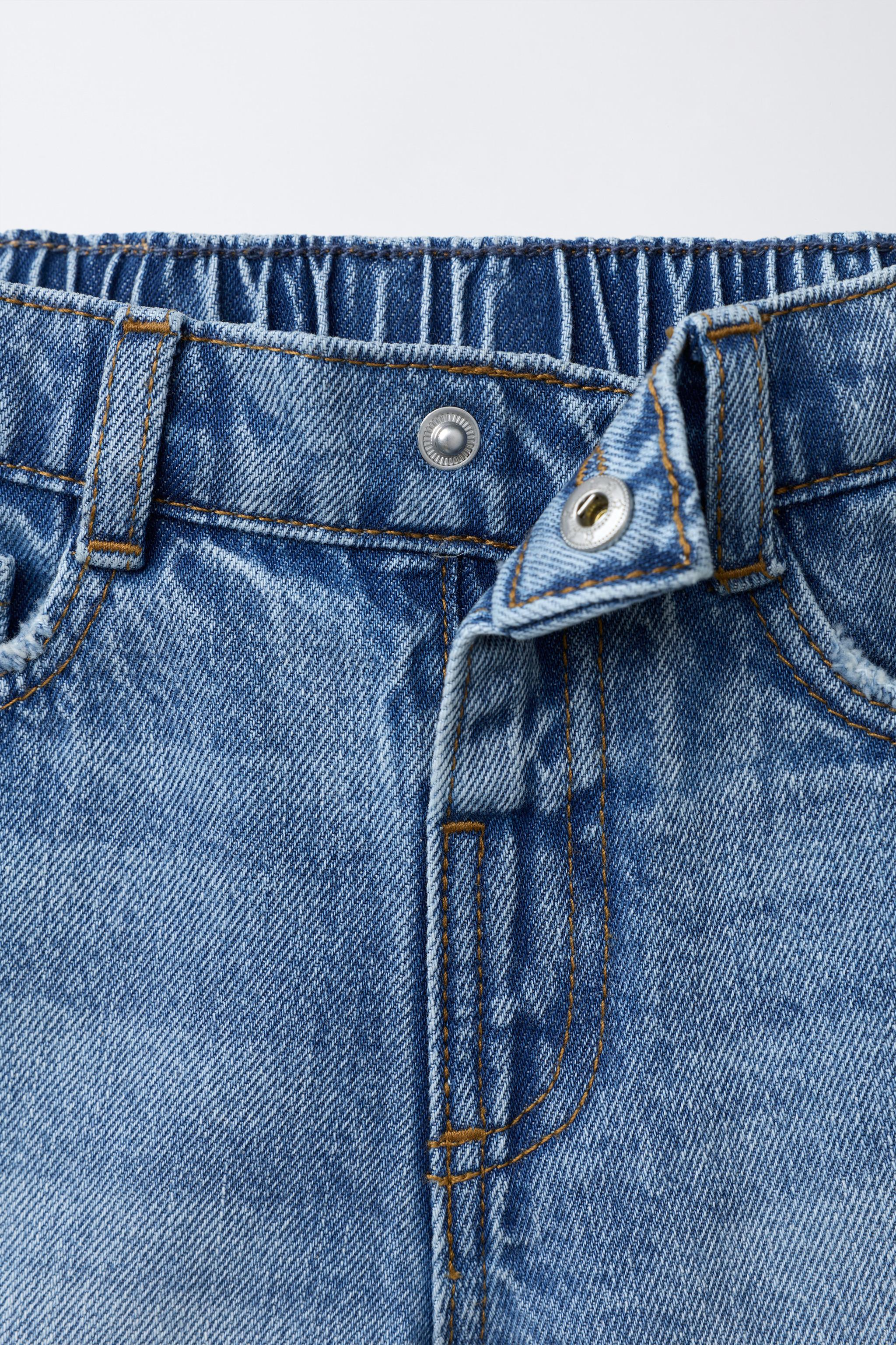 BERMUDA EN JEAN BAGGY DÉCHIRÉ