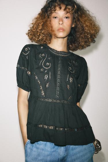 BLUSA ROMÂNTICA BORDADA ZW COLLECTION - Preto da Zara