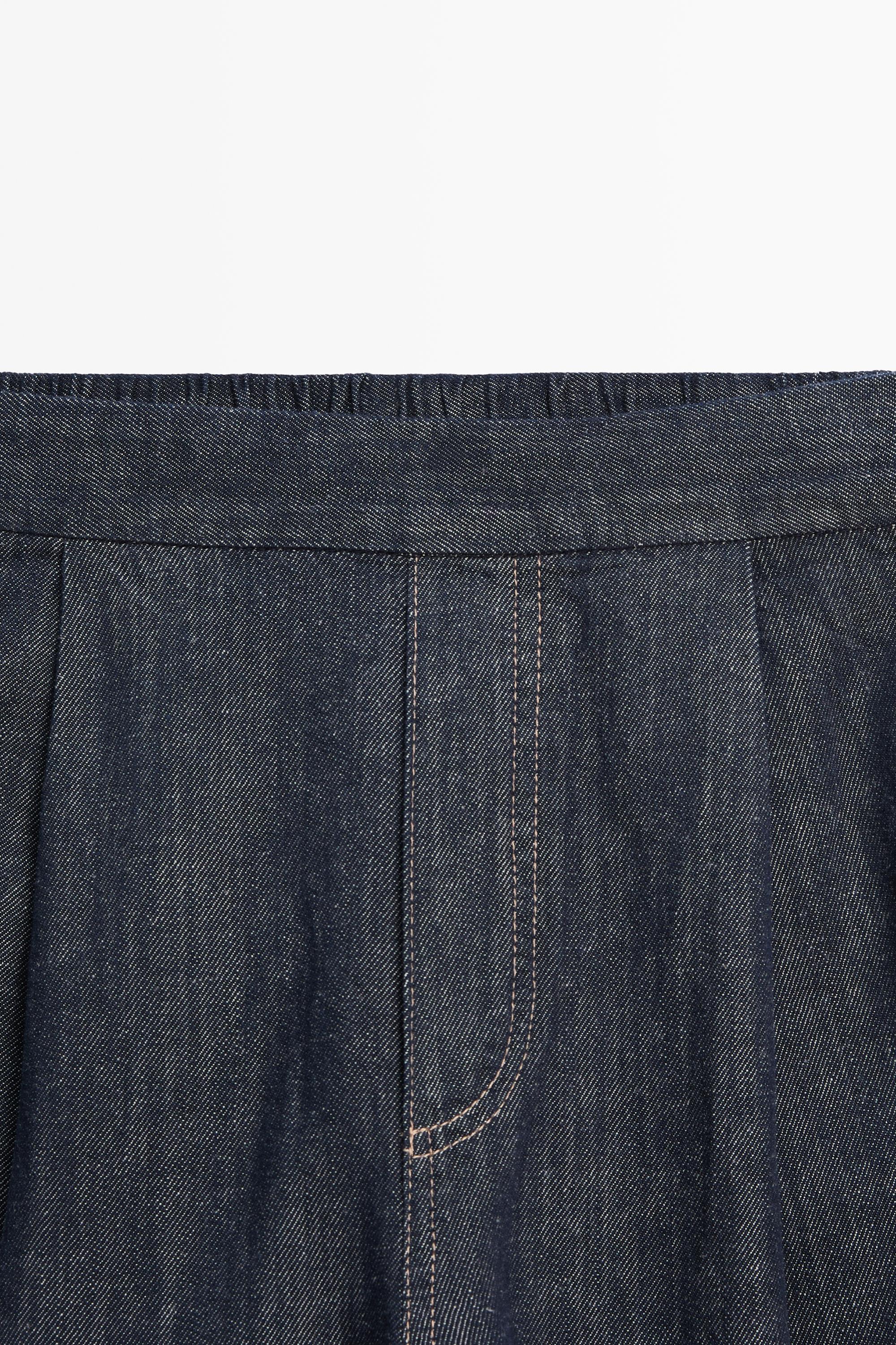 Cotton blend pleated semi-jogger pants