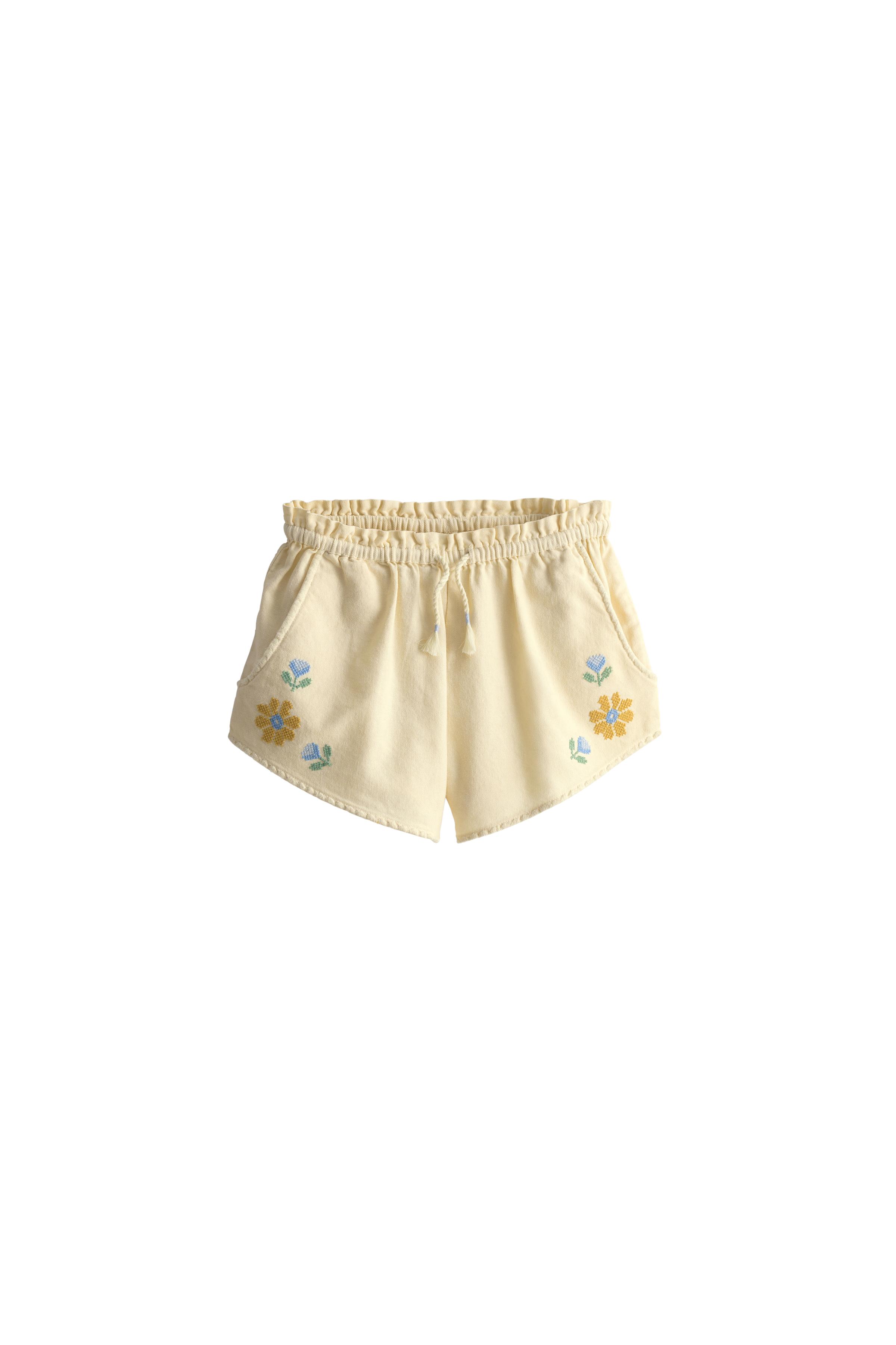 CROSS-STITCH EMBROIDERED FLORAL SHORTS LIMITED EDITION - Cream