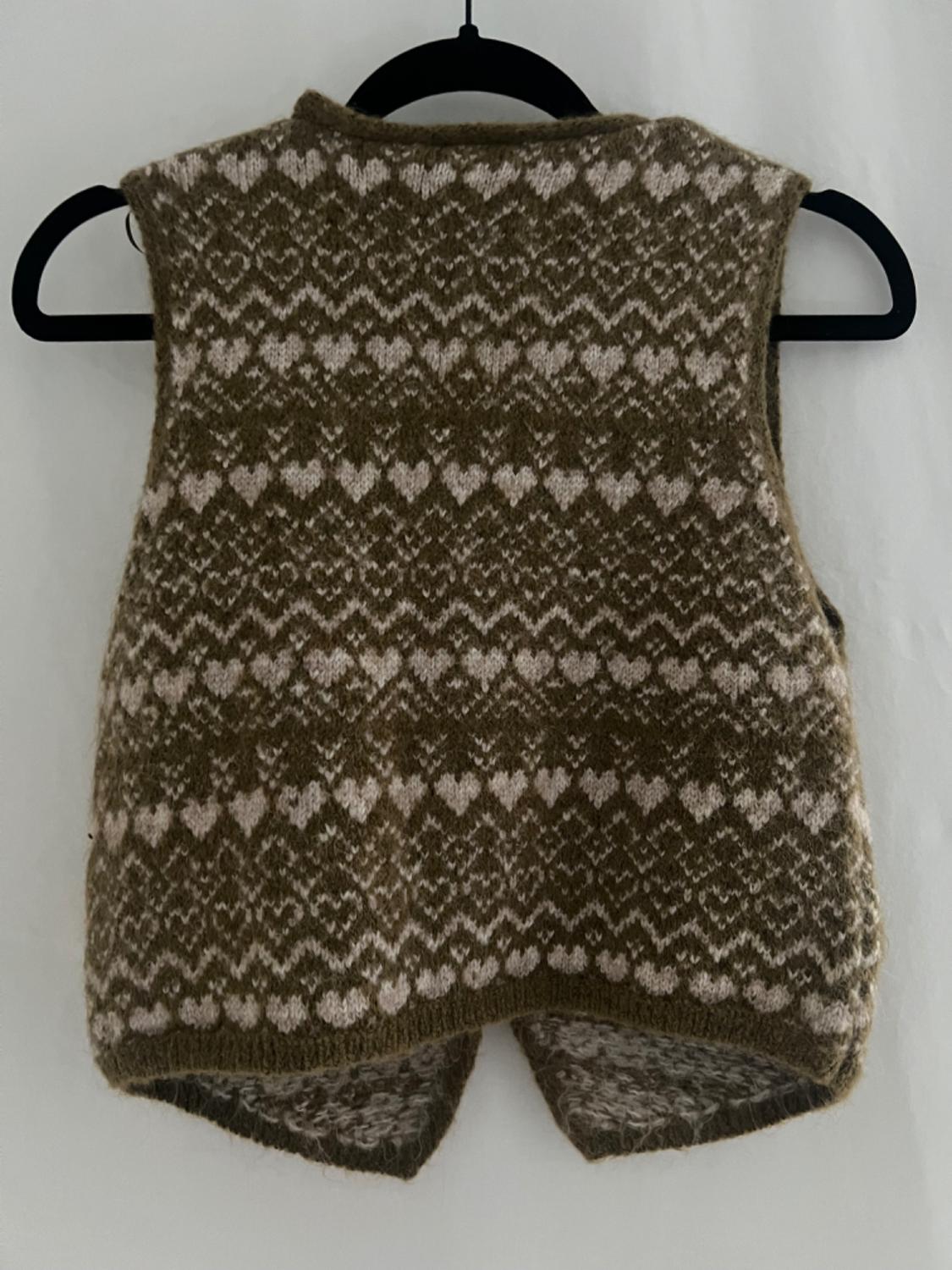 JEWEL BUTTON JACQUARD VEST - Image 2