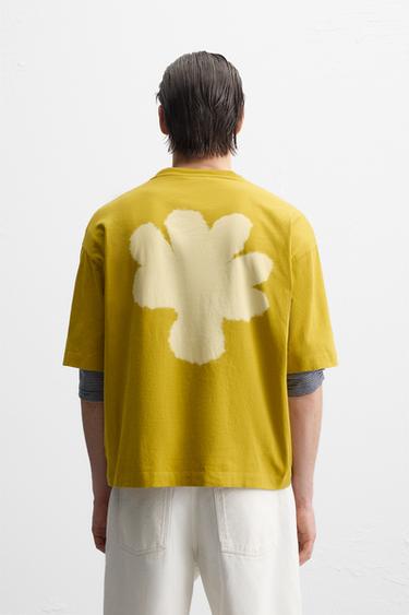 T-SHIRT À IMPRIMÉ FLEURI - Moutarde de Zara - Image 2