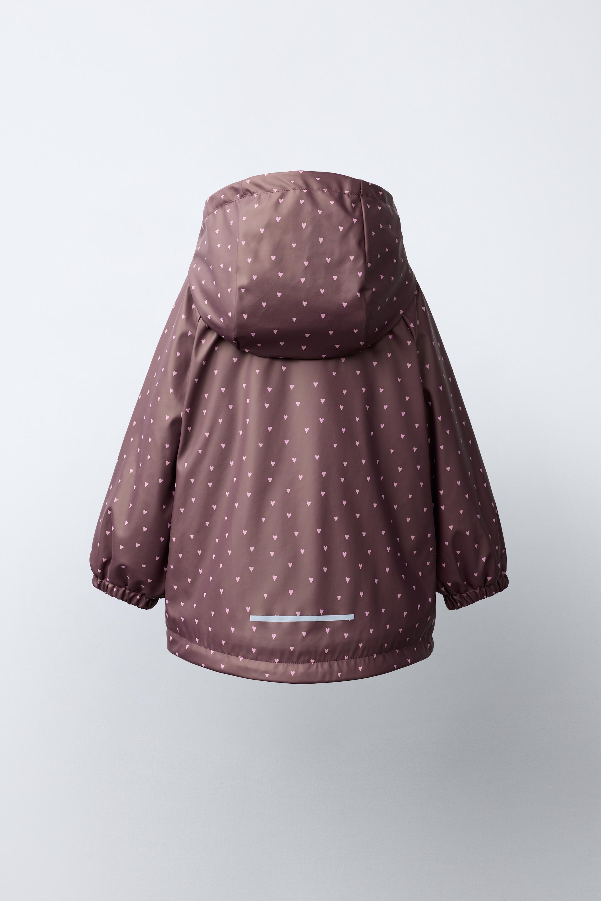 WATER-RESISTANT HEART PRINT RUBBERIZED RAINCOAT