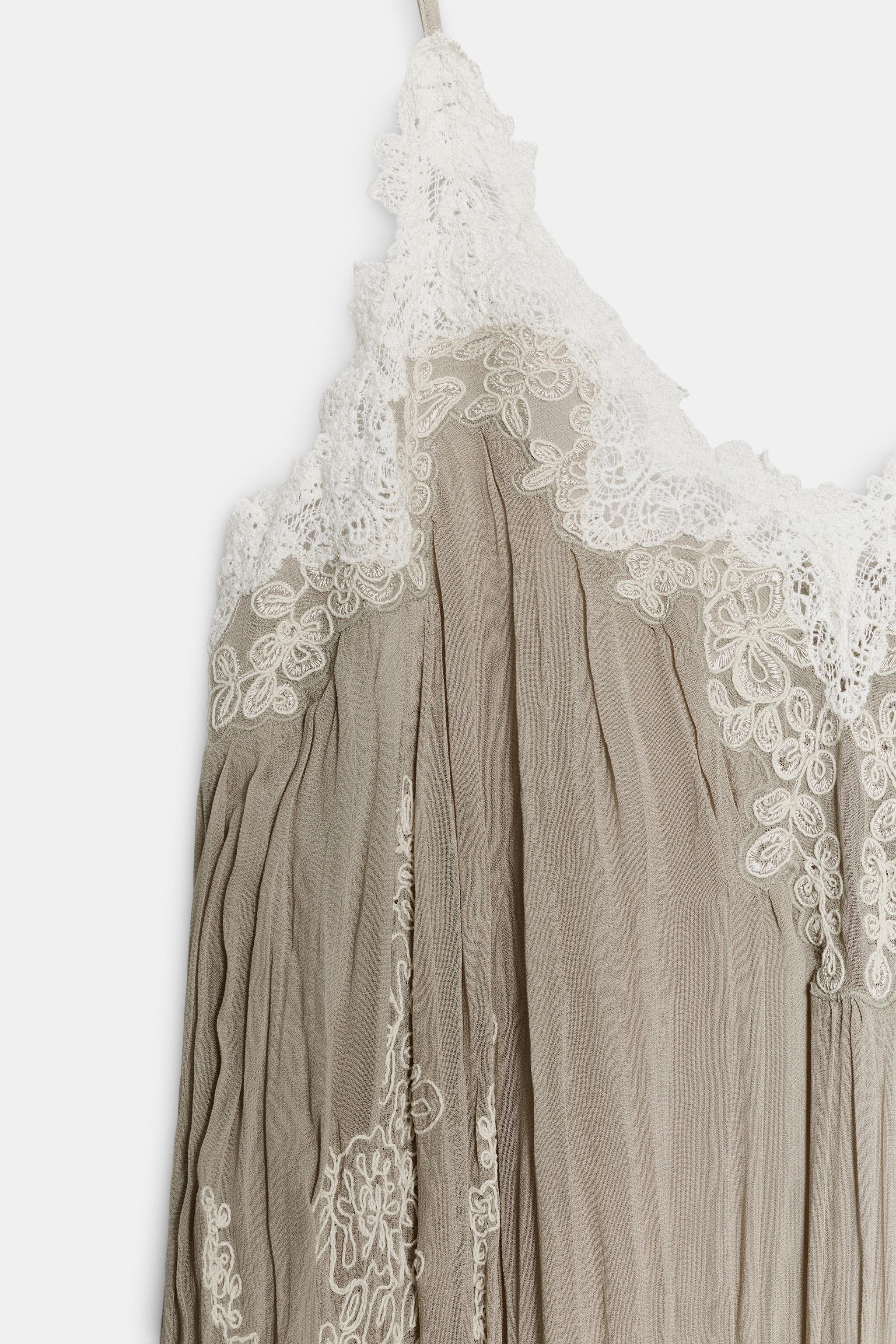 ZW COLLECTION EMBROIDERED MAXI DRESS