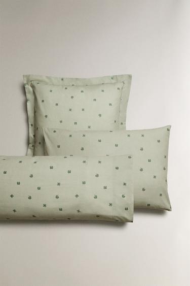 FRONHA DE TRAVESSEIRO COM ESTAMPA DE TREVO - Verde-claro da Zara