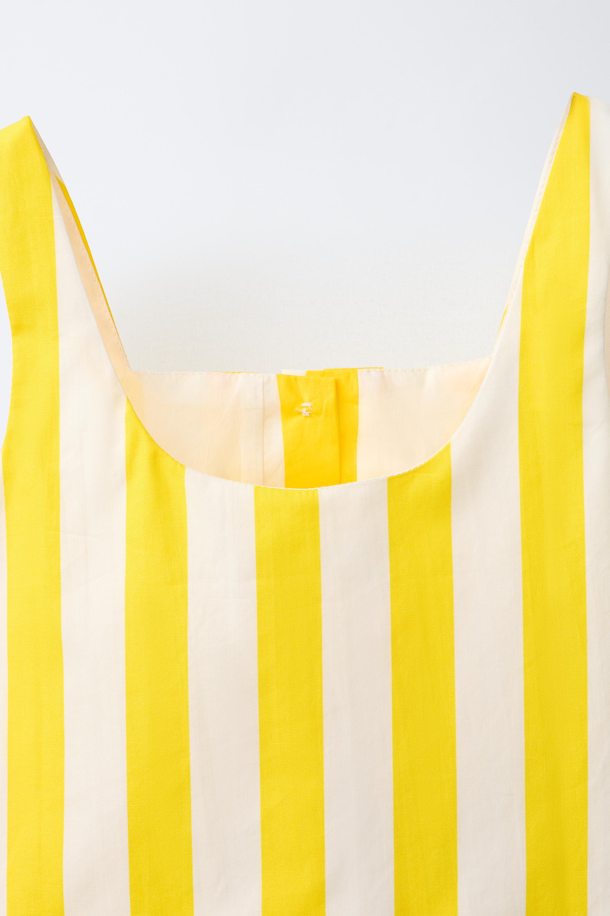 STRIPED BUTTON TOP