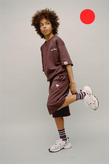 EMBROIDERED SLOGAN T-SHIRT AND BERMUDA SHORTS SET - Aubergine by Zara