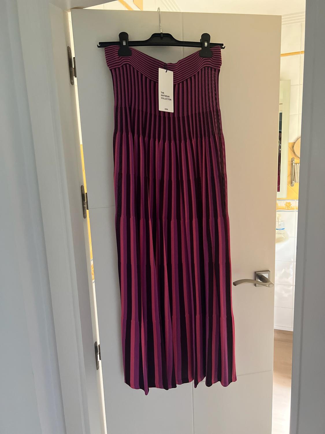 STRIPED MIDI SKIRT - Image 2