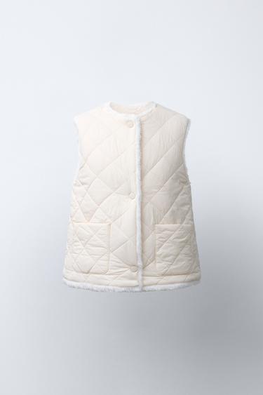 CHALECO EFECTO PELO REVERSIBLE - Crudo de Zara