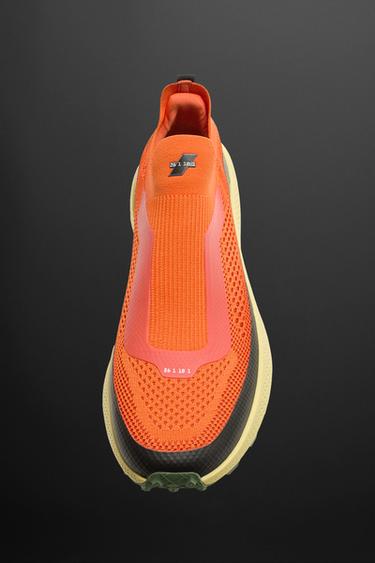 BASKETS DE COURSE À PIED - Orange de Zara - Image 3
