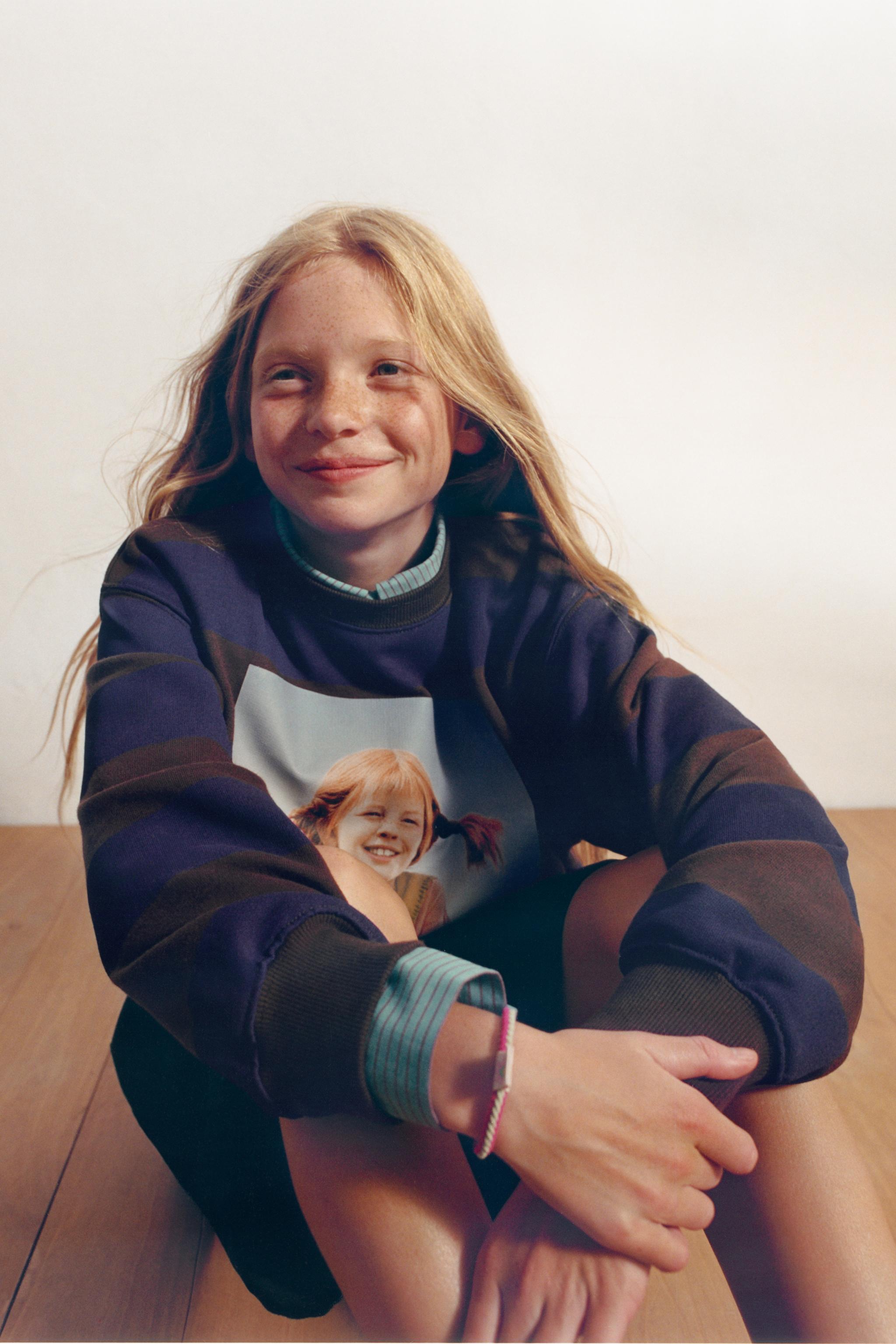 PIPPI LONGSTOCKING STRIPED SWEATSHIRT © ASTRID LINDGREN COMPANY — Brown