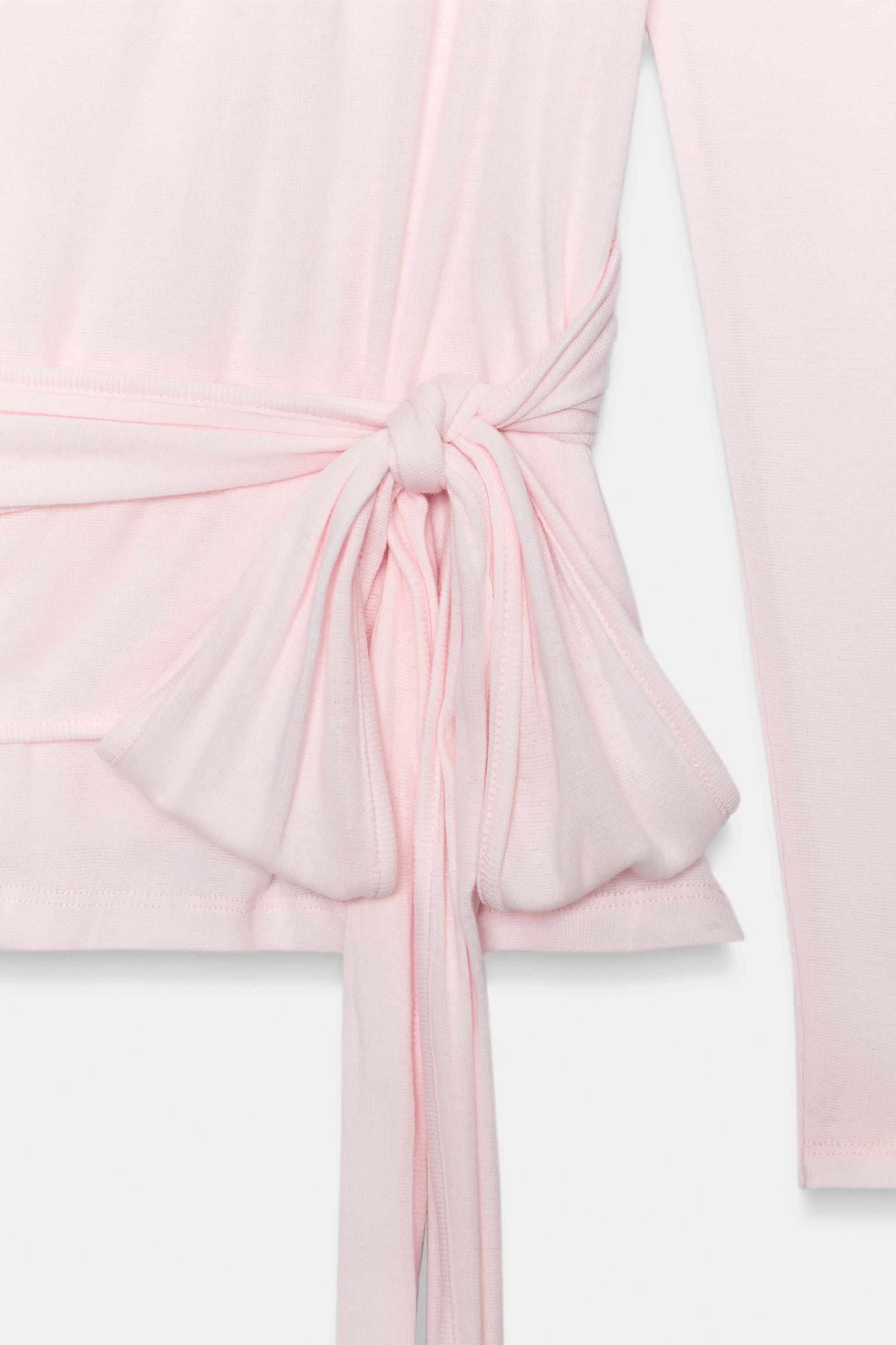 DOUBLE-EFFECT TIE TOP