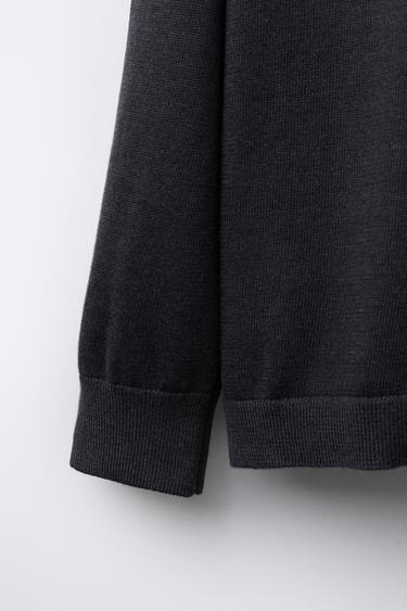 FINE KNIT HIGH NECK SWEATER - Steel by Zara