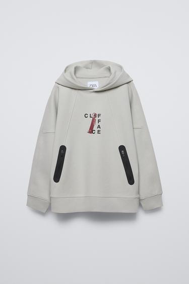 ХУДИ В СПОРТИВНОМ СТИЛЕ С МОЛНИЯМИ — СЕРЫЙ / СИНИЙ от Zara — изображение 0