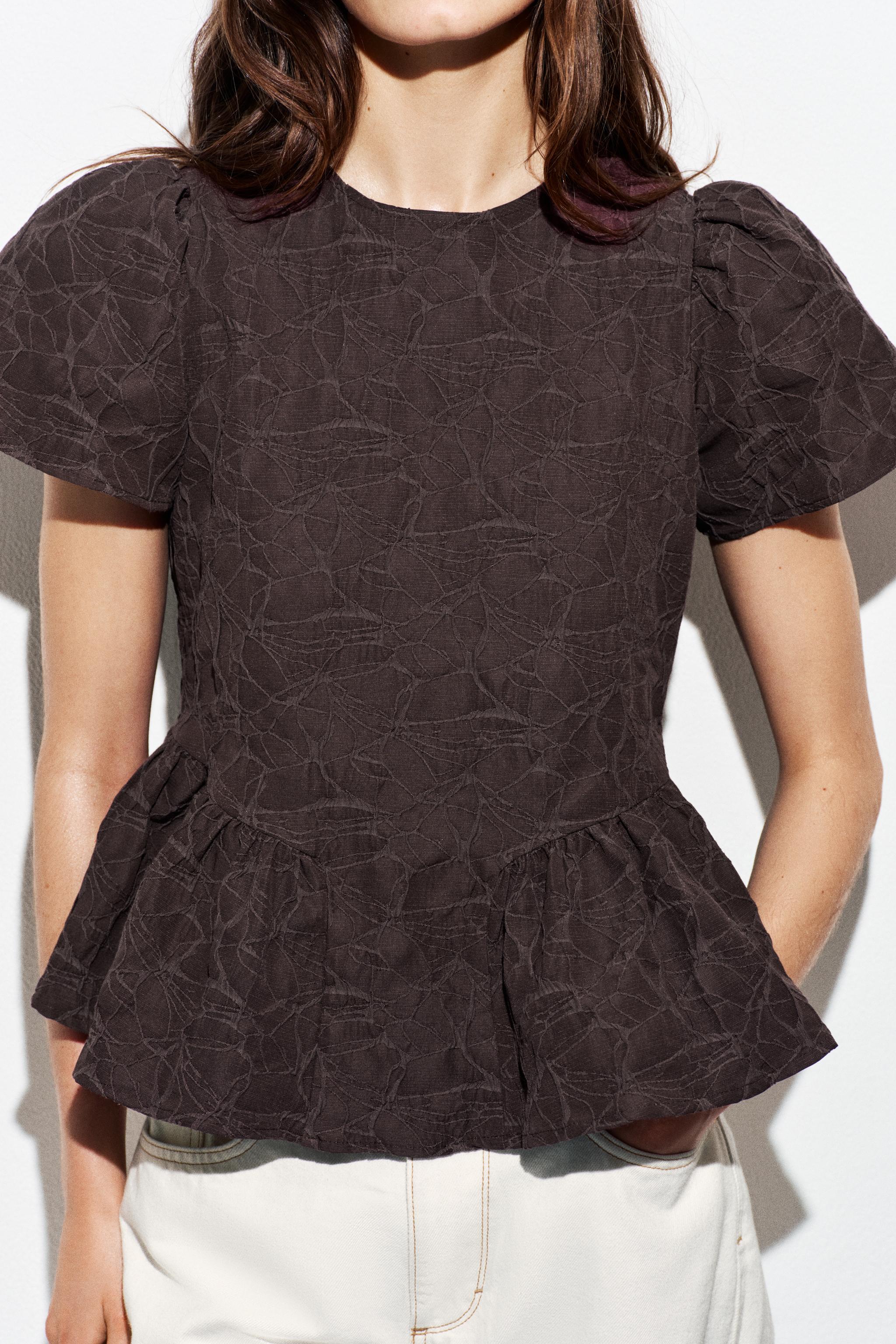 BALLOON PEPLUM TOP