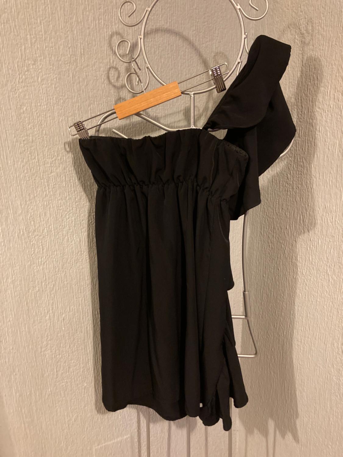 VESTIDO CORTE ASIMETRICO - Image 2