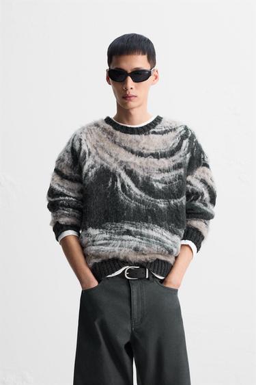 ABSTRACT JACQUARD SWEATER - Grey by Zara