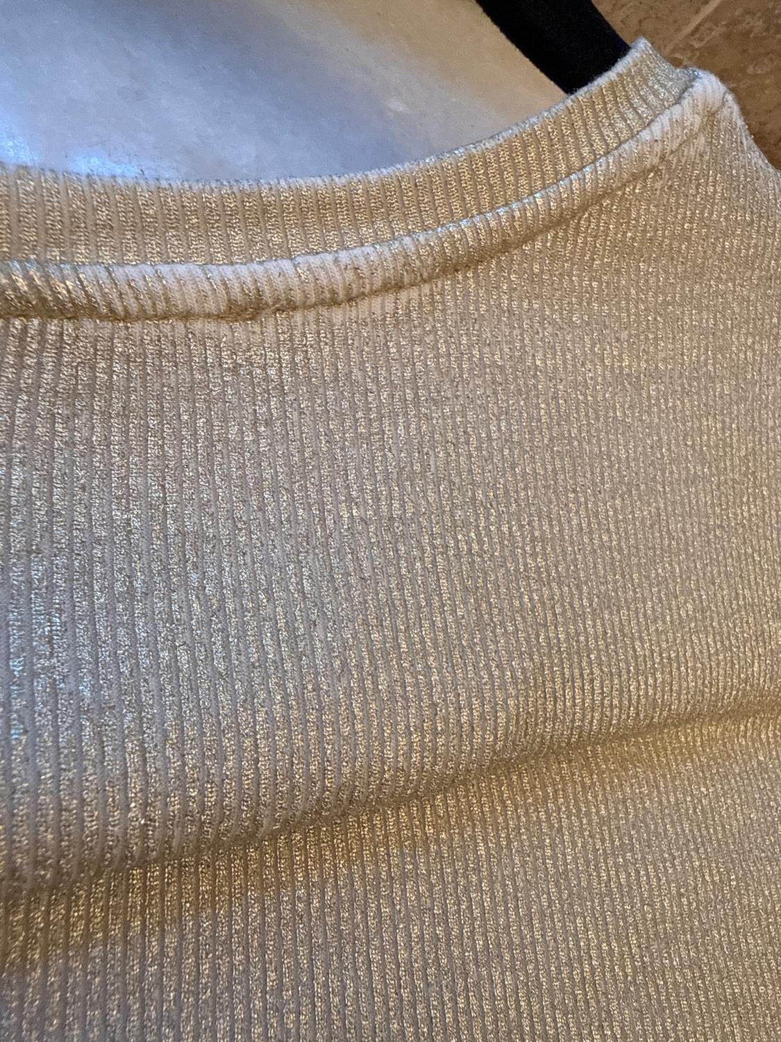 GOLD METALLIC CREWNECK TOP - Image 6