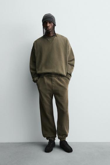 PANTALÓN RELAXED FIT EFECTO LAVADO - Khaki de Zara - Imagen 0