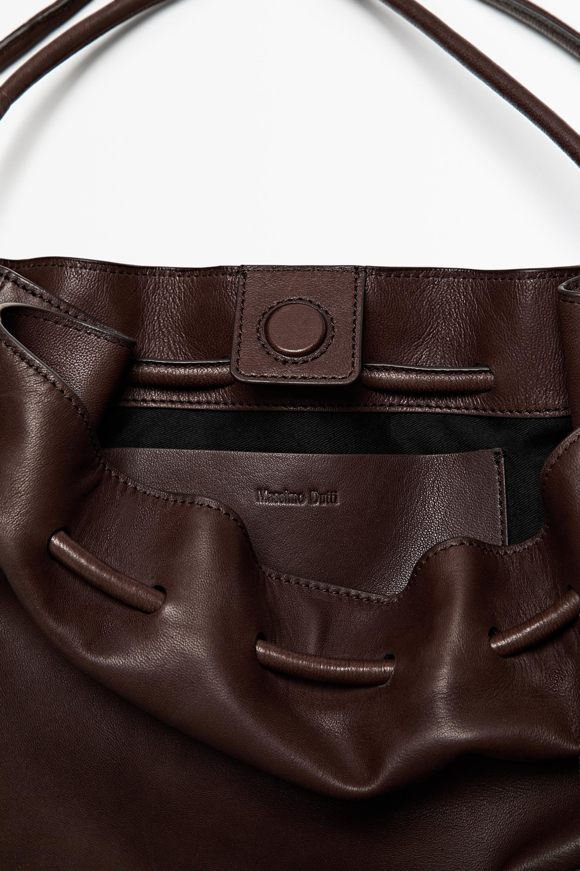 Sac à volant en cuir nappa